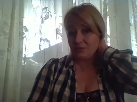 Snapshot of ArielXLoveresss chatting on 26, 2, 2025 ArielXLoveresss online show from 26, 2, 2025