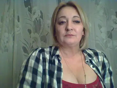 Snapshot of ArielXLoveresss chatting on 28, 2, 2025 ArielXLoveresss online show from 28, 2, 2025