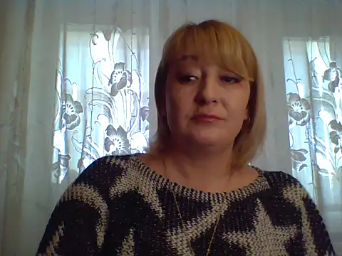 Snapshot of ArielXLoveresss chatting on 8, 3, 2025 ArielXLoveresss online show from 8, 3, 2025