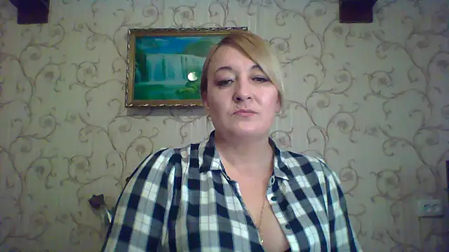 Snapshot of ArielXLoveresss chatting on 11, 3, 2025 ArielXLoveresss online show from 11, 3, 2025