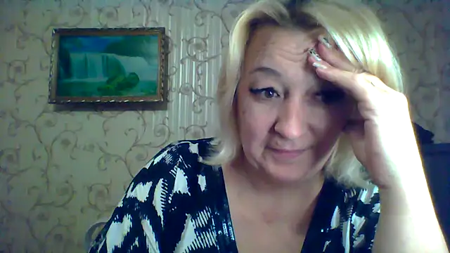 Snapshot of ArielXLoveresss chatting on 14, 9, 2025 ArielXLoveresss online show from 14, 9, 2025