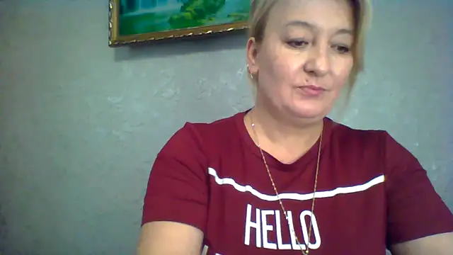 Snapshot of ArielXLoveresss chatting on 13, 10, 2025 ArielXLoveresss online show from 13, 10, 2025