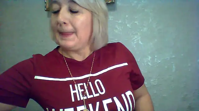 Snapshot of ArielXLoveresss chatting on 19, 10, 2025 ArielXLoveresss online show from 19, 10, 2025