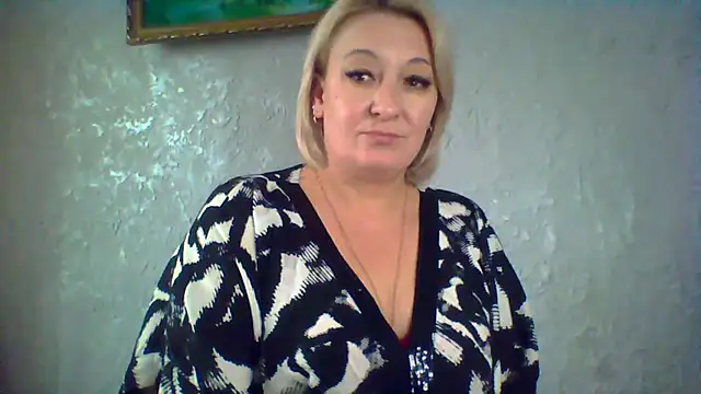 Snapshot of ArielXLoveresss chatting on 3, 11, 2025 ArielXLoveresss online show from 3, 11, 2025