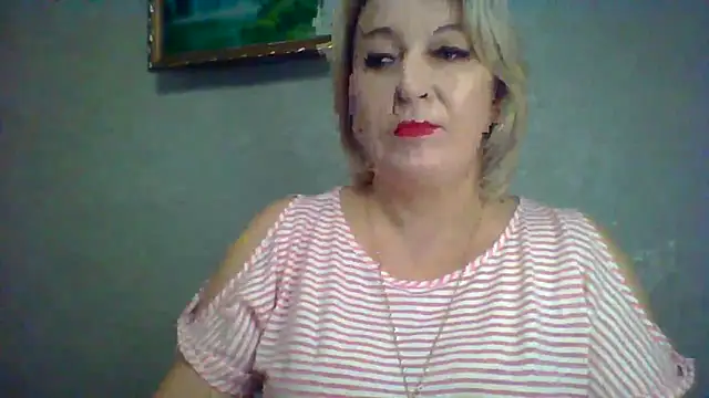 Snapshot of ArielXLoveresss chatting on 17, 11, 2025 ArielXLoveresss online show from 17, 11, 2025