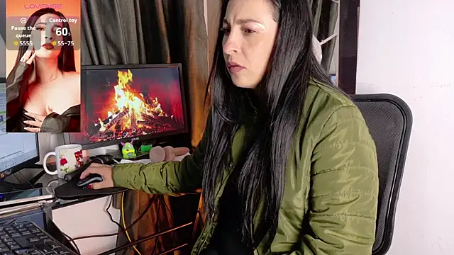 Bella williamss  online show from 18, 4, 2026