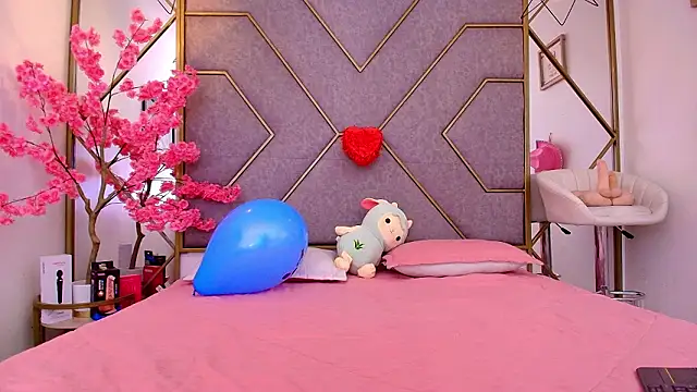 nathalya summer online show from 6, 3, 2026