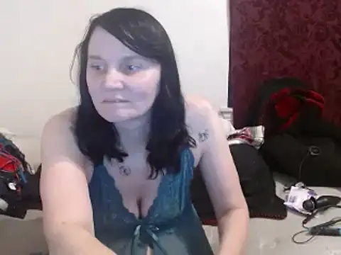 Hotmodel1984 online show from 14, 1, 2025