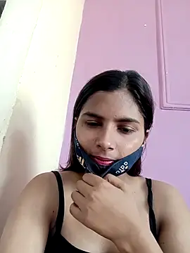 Snapshot of heena-3678 chatting on 22, 9, 2025 heena-3678 online show from 22, 9, 2025