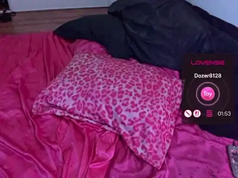 Snapshot of ChrryFoxx chatting on 24, 6, 2026 ChrryFoxx online show from 24, 6, 2026