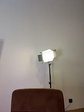 Snapshot of AngelicaaHeaven chatting on 17, 11, 2025 AngelicaaHeaven online show from 17, 11, 2025