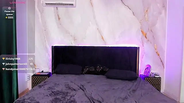 Snapshot of CutiePie69__ chatting on 18, 3, 2025 CutiePie69 online show from 18, 3, 2025