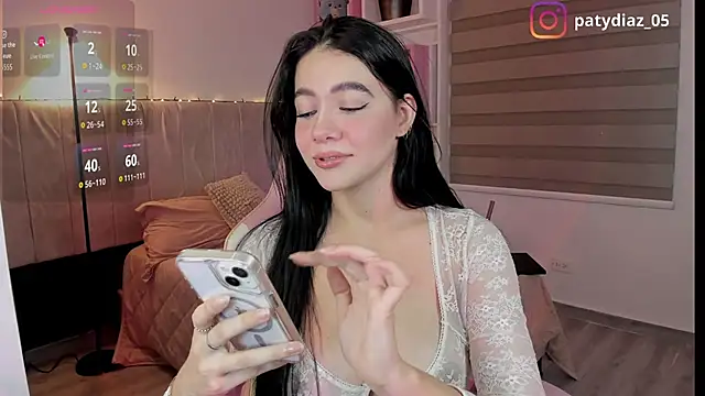 MiiaParker6972 online show from 2, 3, 2026