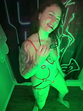 Snapshot of NaughtyLittleVeteran chatting on 29, 10, 2025 NaughtyLittleVeteran online show from 29, 10, 2025