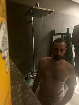 Snapshot of gryzoon chatting on 30, 11, 2025 gryzoon online show from 30, 11, 2025