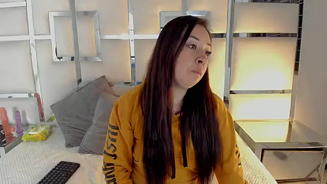 Snapshot of Celeste_X chatting on 28, 11, 2025 Celeste X online show from 28, 11, 2025