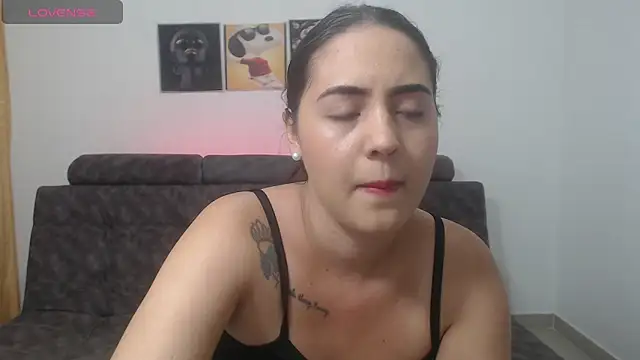 Snapshot of Anthonela_Queen chatting on 14, 3, 2025 Anthonela Queen online show from 14, 3, 2025