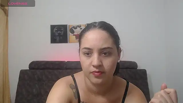Snapshot of Anthonela_Queen chatting on 20, 3, 2025 Anthonela Queen online show from 20, 3, 2025