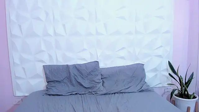 Valeriagomez  online show from 1, 3, 2025