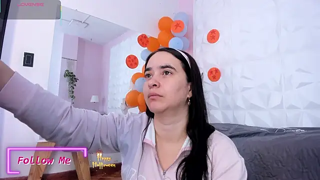 Valeriagomez  online show from 31, 10, 2025