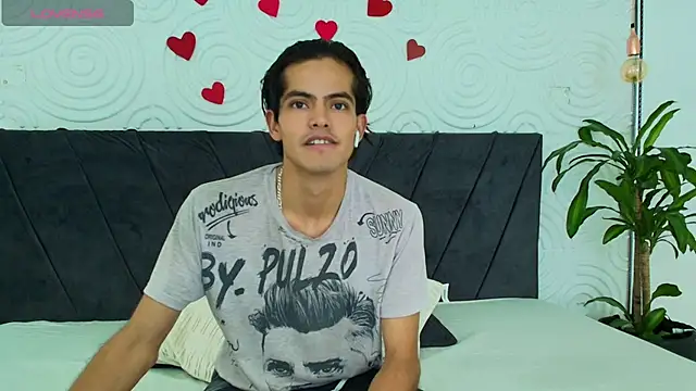 Maximoherrera 16 online show from 5, 3, 2025