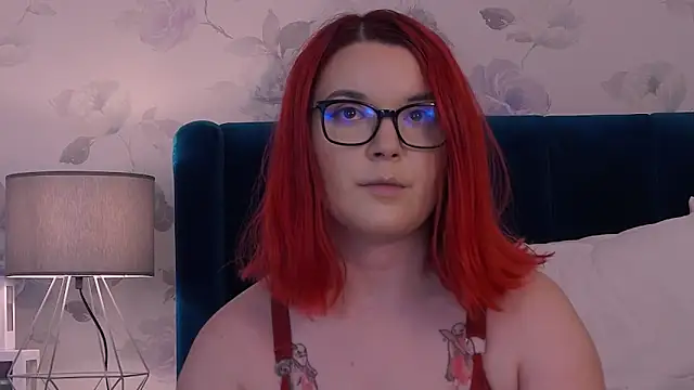 Snapshot of KailyKay chatting on 8, 10, 2025 KailyKay online show from 8, 10, 2025