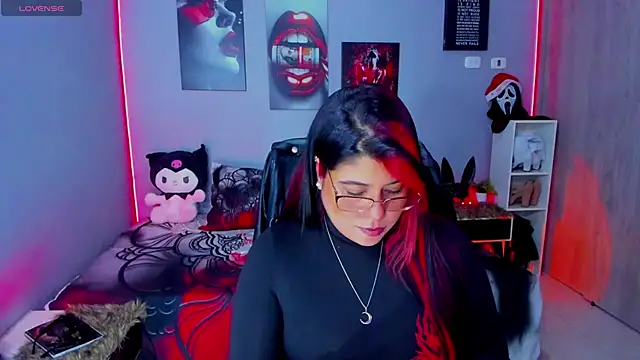 Snapshot of Veronika_metal chatting on 26, 11, 2025 Veronika metal online show from 26, 11, 2025