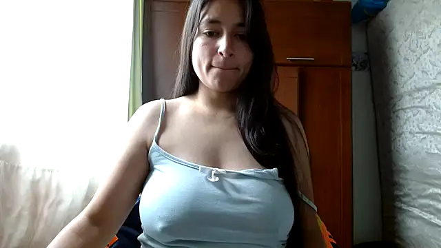 Snapshot of Escarcha-blue chatting on 23, 5, 2026 Escarcha-blue online show from 23, 5, 2026