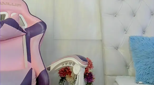 Snapshot of kamii_arias chatting on 12, 3, 2025 kamii arias online show from 12, 3, 2025
