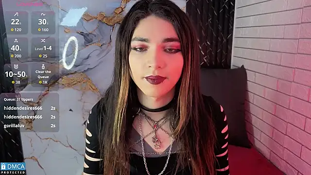 Snapshot of MaeveKuro chatting on 18, 4, 2026 MaeveKuro online show from 18, 4, 2026