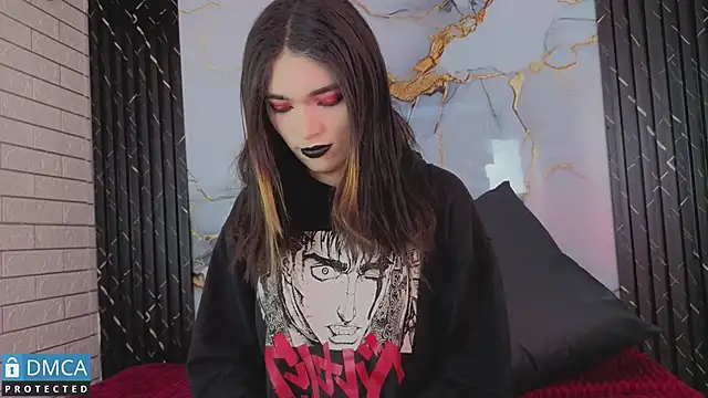 Snapshot of MaeveKuro chatting on 2, 6, 2026 MaeveKuro online show from 2, 6, 2026