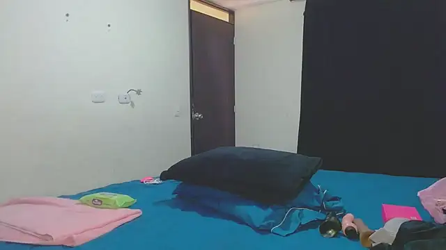 roxanasexy2025 online show from 25, 11, 2025