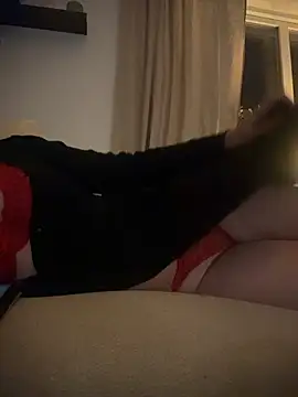 Snapshot of SwedishAstrid chatting on 14, 2, 2026 SwedishAstrid online show from 14, 2, 2026