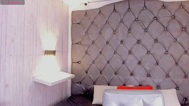 Snapshot of zephyra-angels chatting on 8, 3, 2025 zephyra-angels online show from 8, 3, 2025