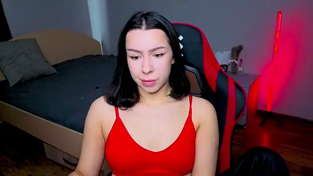 Snapshot of meganluss chatting on 20, 5, 2026 meganluss online show from 20, 5, 2026