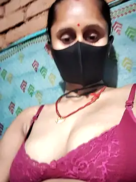 Snapshot of Divya_Chandok chatting on 22, 2, 2026 Divya Chandok online show from 22, 2, 2026