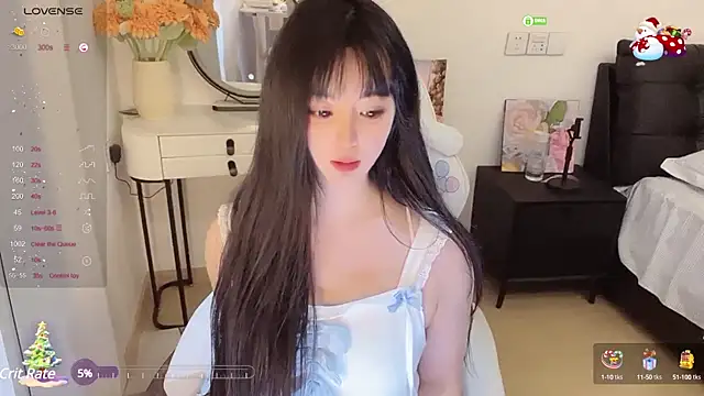 Snapshot of Milla-z chatting on 2, 3, 2025 Milla-z online show from 2, 3, 2025