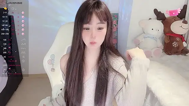 Snapshot of Milla-z chatting on 14, 10, 2025 Milla-z online show from 14, 10, 2025