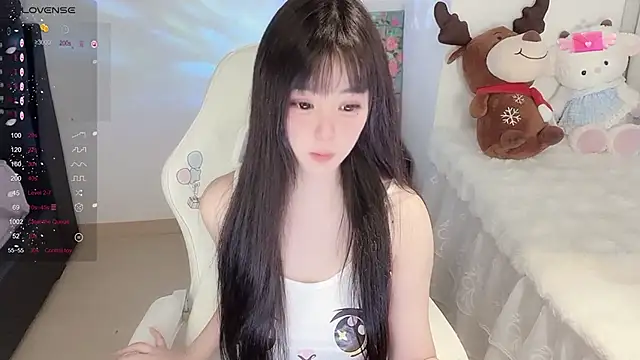 Snapshot of Milla-z chatting on 13, 11, 2025 Milla-z online show from 13, 11, 2025