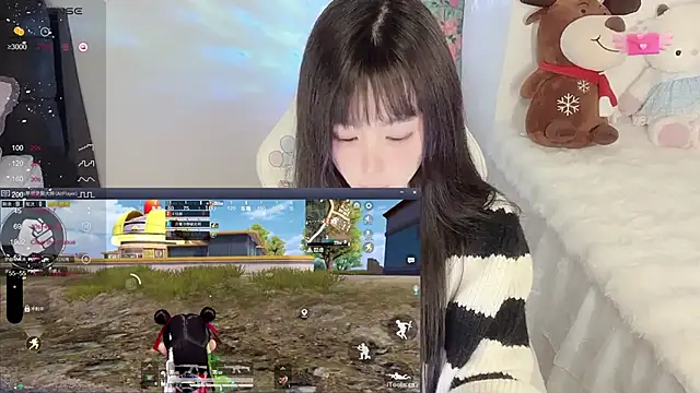 Snapshot of Milla-z chatting on 17, 11, 2025 Milla-z online show from 17, 11, 2025