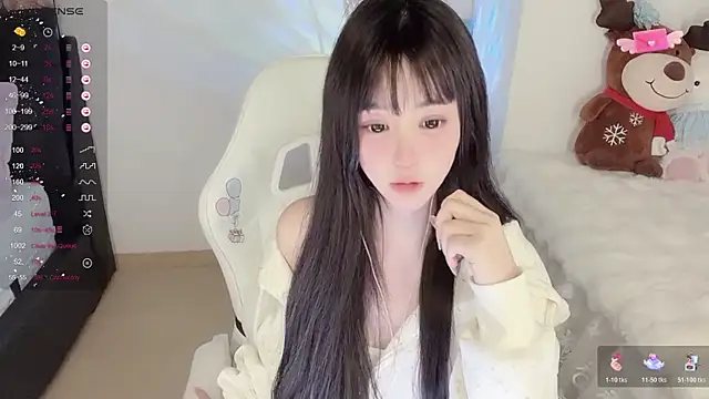 Snapshot of Milla-z chatting on 21, 11, 2025 Milla-z online show from 21, 11, 2025