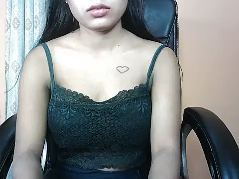 Mahi DarlingS online show from 11, 3, 2025