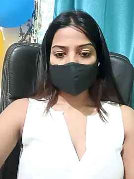 Snapshot of CRAZY__BITE chatting on 25, 11, 2025 CRAZY BITE online show from 25, 11, 2025