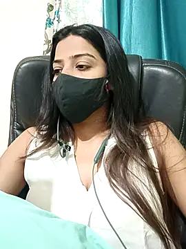 Snapshot of CRAZY__BITE chatting on 9, 2, 2026 CRAZY BITE online show from 9, 2, 2026