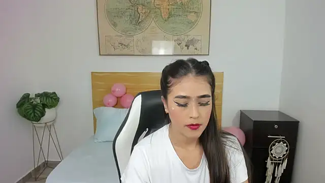 Snapshot of dulce_victoriaa_ chatting on 12, 9, 2025 dulce victoriaa online show from 12, 9, 2025