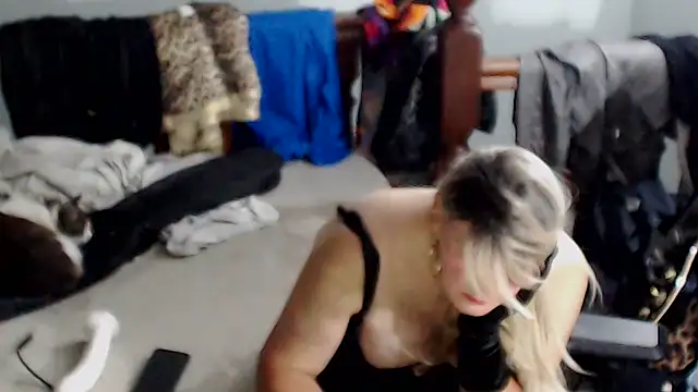 emmex671 online show from 27, 10, 2025