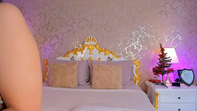 ScarlettWallace online show from 21, 12, 2025