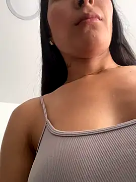 Snapshot of AshleyG_222 chatting on 30, 10, 2025 AshleyG 222 online show from 30, 10, 2025