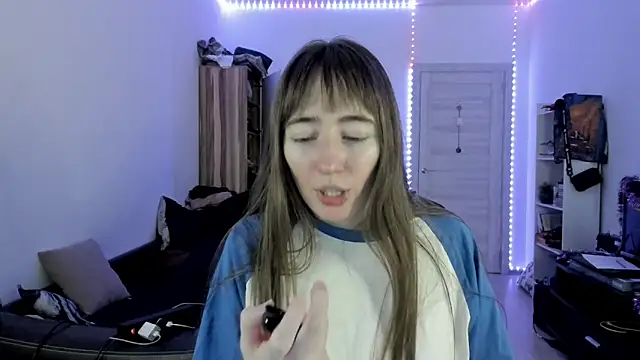 Snapshot of bekkawell chatting on 5, 2, 2026 bekkawell online show from 5, 2, 2026