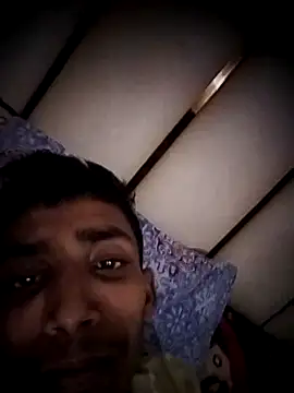 Snapshot of Rajkumarbigblackcock@xh chatting on 4, 8, 2026 Rajkumarbigblackcockxh online show from 4, 8, 2026